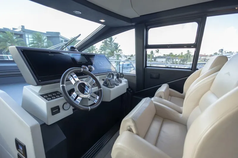 Slide: The Image of Azimut S6 Sport-Fly 2023 - 22