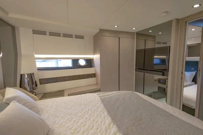Slide: The Image of Azimut S6 Sport-Fly 2023 - 25