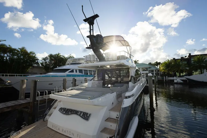 Slide: The Image of Azimut S6 Sport-Fly 2023 - 7