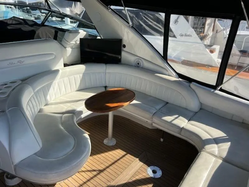 Slide: The Image of Sea Ray Sundancer 1997 - 12