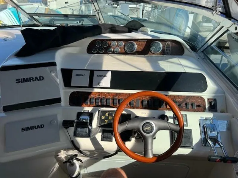 Slide: The Image of Sea Ray Sundancer 1997 - 20