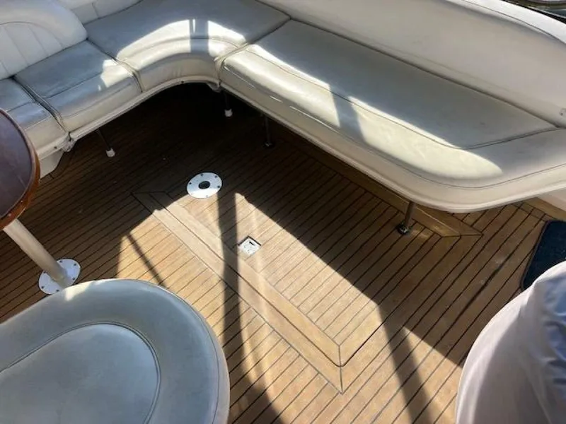 Slide: The Image of Sea Ray Sundancer 1997 - 22