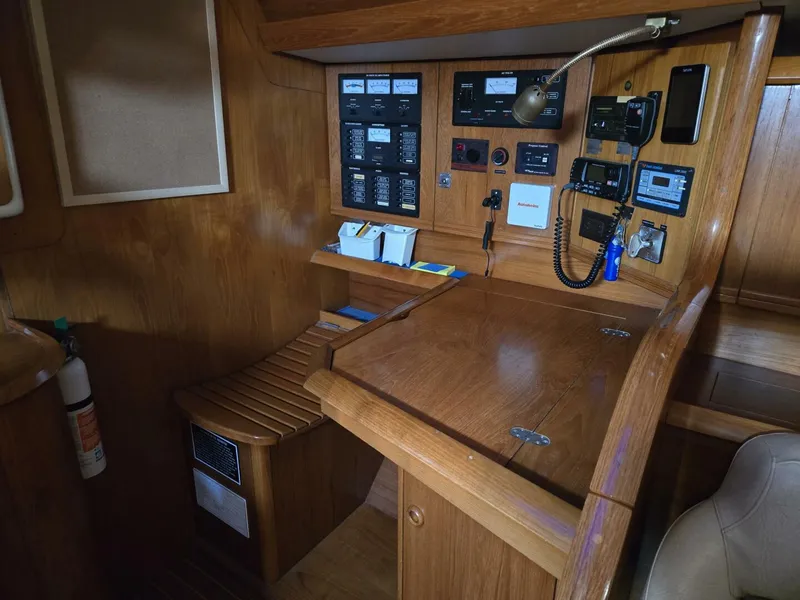 Slide: The Image of Jeanneau Sun Odyssey 42 Atlantic Cruiser 1998 - 33