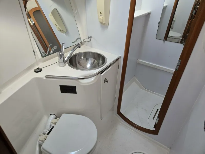 Slide: The Image of Jeanneau Sun Odyssey 42 Atlantic Cruiser 1998 - 35