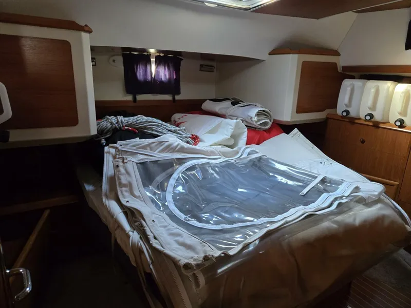 Slide: The Image of Jeanneau Sun Odyssey 42 Atlantic Cruiser 1998 - 37