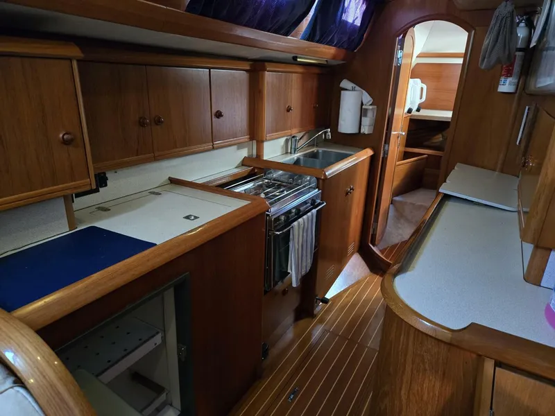Slide: The Image of Jeanneau Sun Odyssey 42 Atlantic Cruiser 1998 - 39