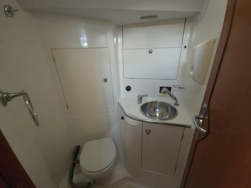 Slide: The Image of Jeanneau Sun Odyssey 42 Atlantic Cruiser 1998 - 50