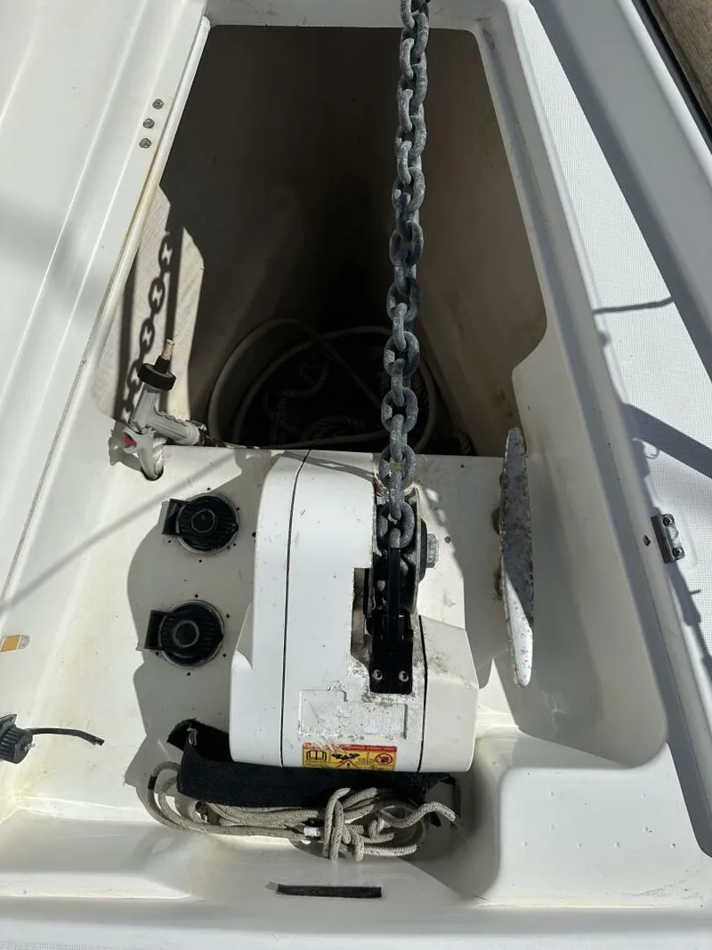 Slide: The Image of Beneteau 423 2004 - 6