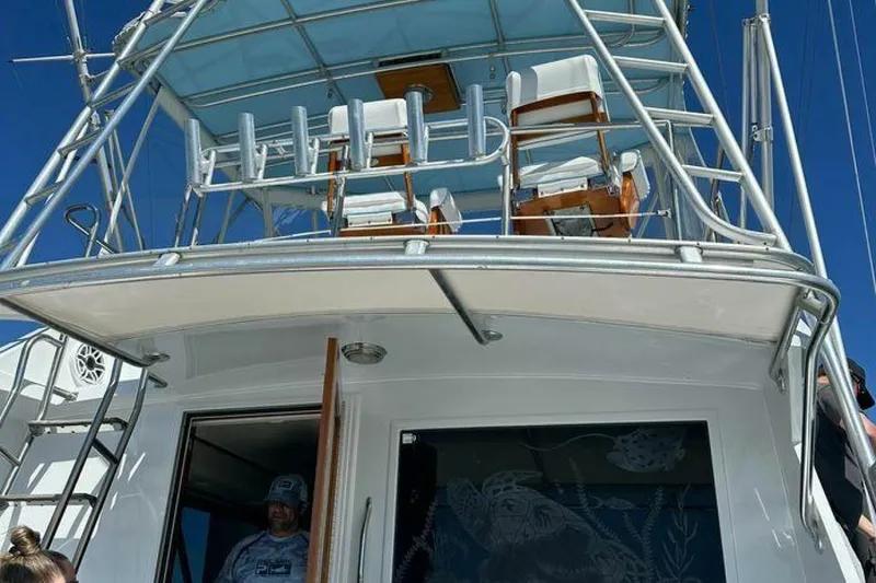 Slide: The Image of Hatteras 45 Convertible 1990 - 19