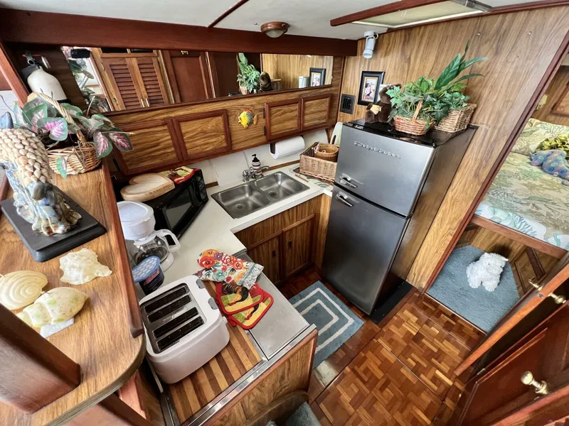 Slide: The Image of Viking 35 Convertible 1979 - 14