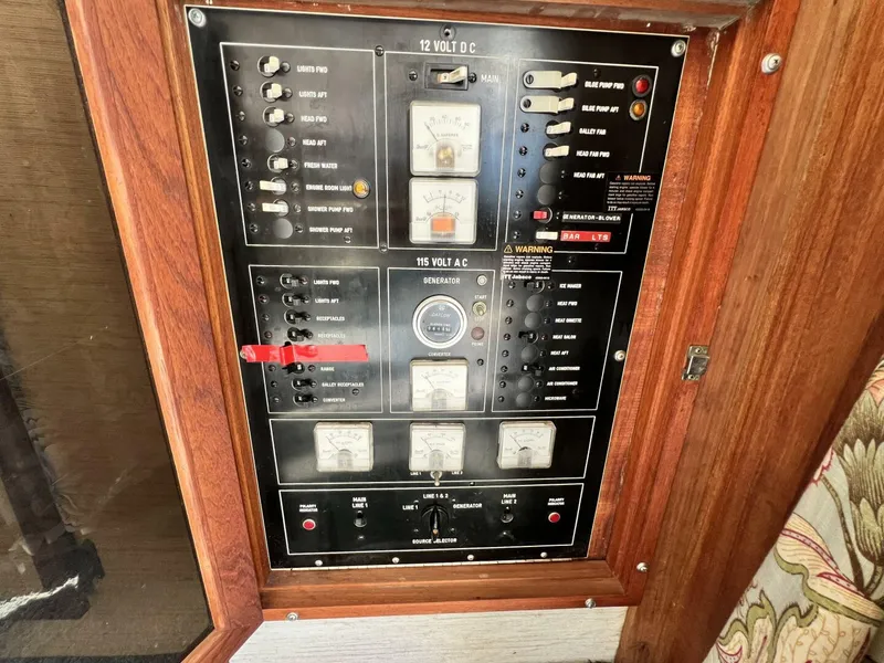 Slide: The Image of Viking 35 Convertible 1979 - 28