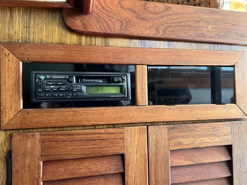 Slide: The Image of Viking 35 Convertible 1979 - 30