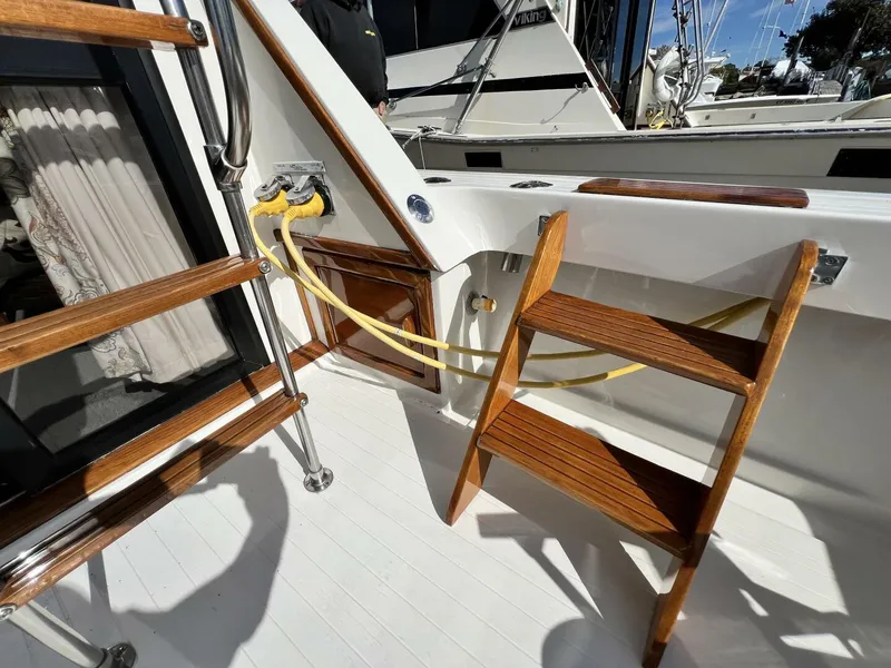 Slide: The Image of Viking 35 Convertible 1979 - 34