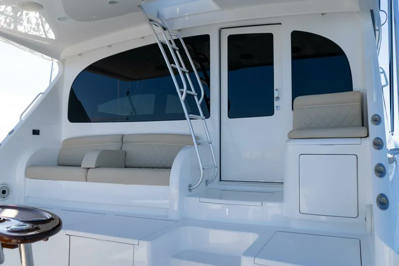 Slide: The Image of Viking 72 Enclosed Bridge 2021 - 2