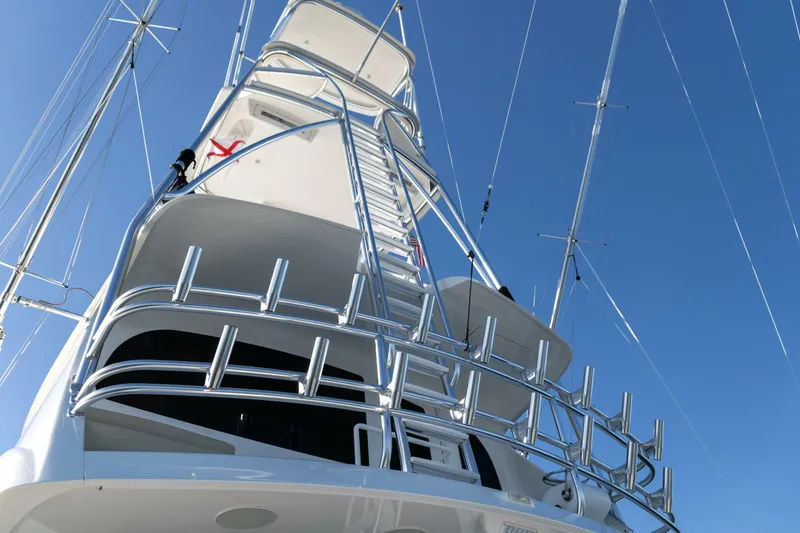 Slide: The Image of Viking 72 Enclosed Bridge 2021 - 45
