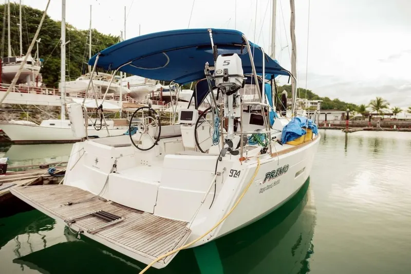 Slide: The Image of Jeanneau 389 Sun Odyssey 2019 - 14