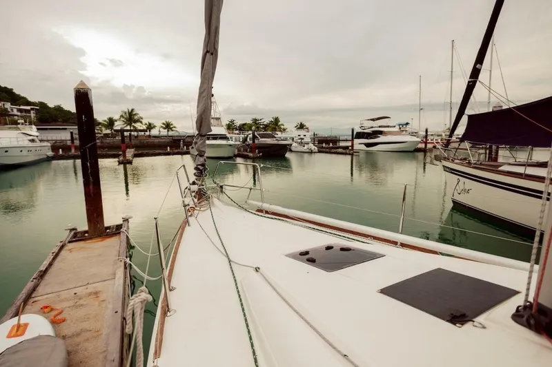 Slide: The Image of Jeanneau 389 Sun Odyssey 2019 - 18