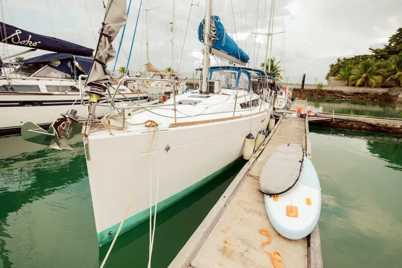 Slide: The Image of Jeanneau 389 Sun Odyssey 2019 - 19
