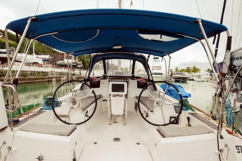 Slide: The Image of Jeanneau 389 Sun Odyssey 2019 - 22