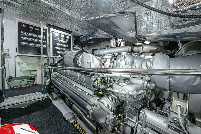 Slide: The Image of Pershing Pershing 92 2014 - 30