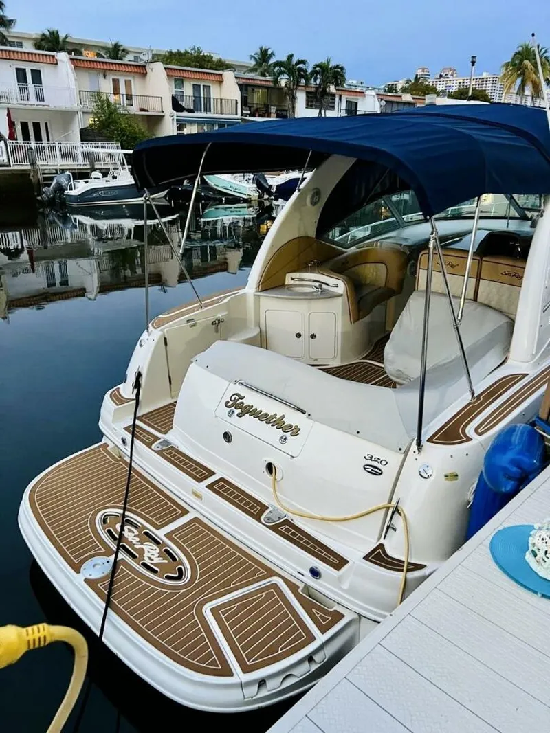 Slide: The Image of Sea Ray 320 Sundancer 2004 - 2