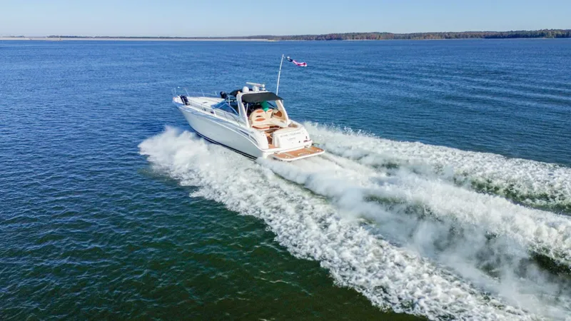 Slide: The Image of Sea Ray 2000 - 13
