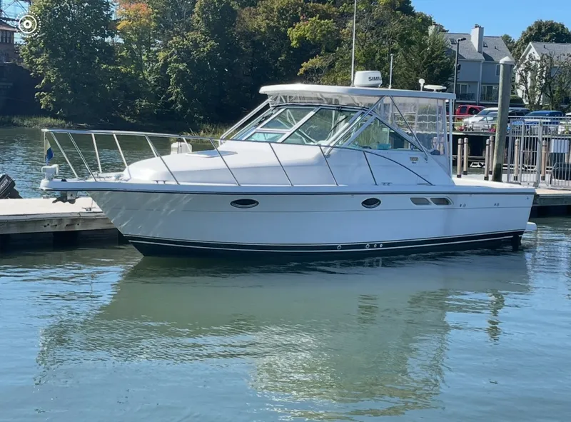 The Image of Tiara 2900 Open 2005 - 0