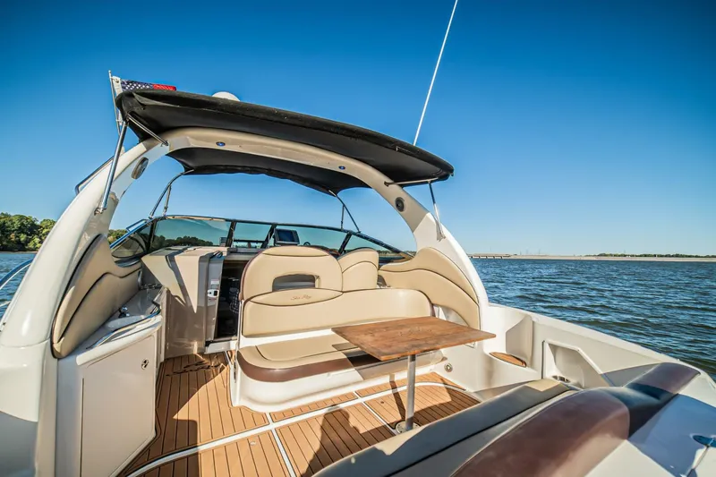 Slide: The Image of Sea Ray 360 Sundancer 2002 - 17