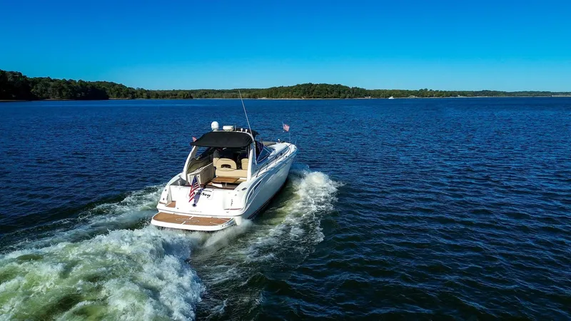 Slide: The Image of Sea Ray 360 Sundancer 2002 - 2