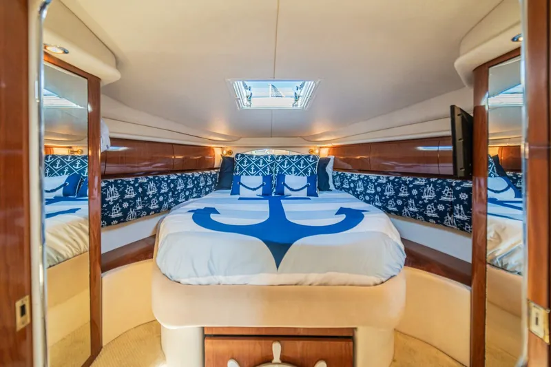 Slide: The Image of Sea Ray 360 Sundancer 2002 - 28