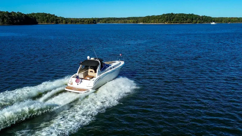 Slide: The Image of Sea Ray 360 Sundancer 2002 - 3