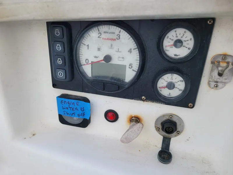 Slide: The Image of Beneteau 42s7 1996 - 26