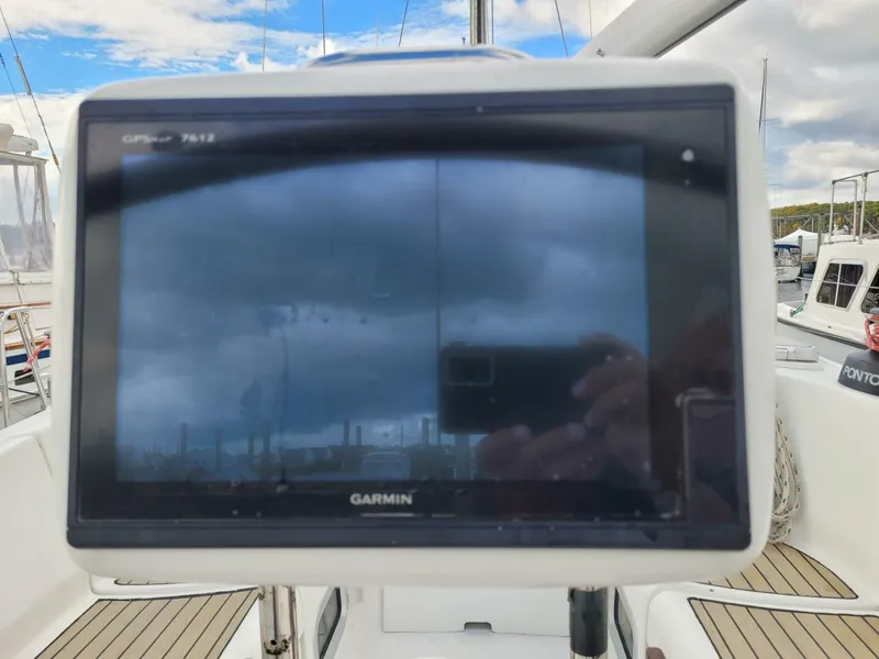 Slide: The Image of Beneteau 42s7 1996 - 27