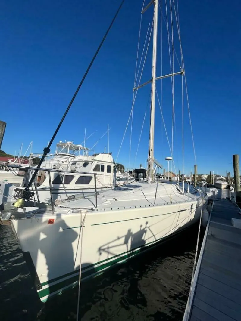 Slide: The Image of Beneteau 42s7 1996 - 4