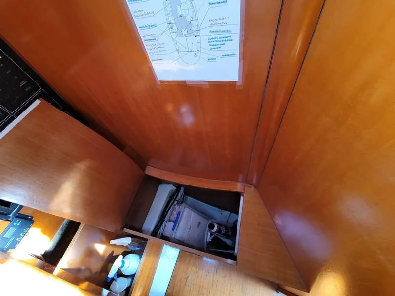Slide: The Image of Beneteau 42s7 1996 - 46