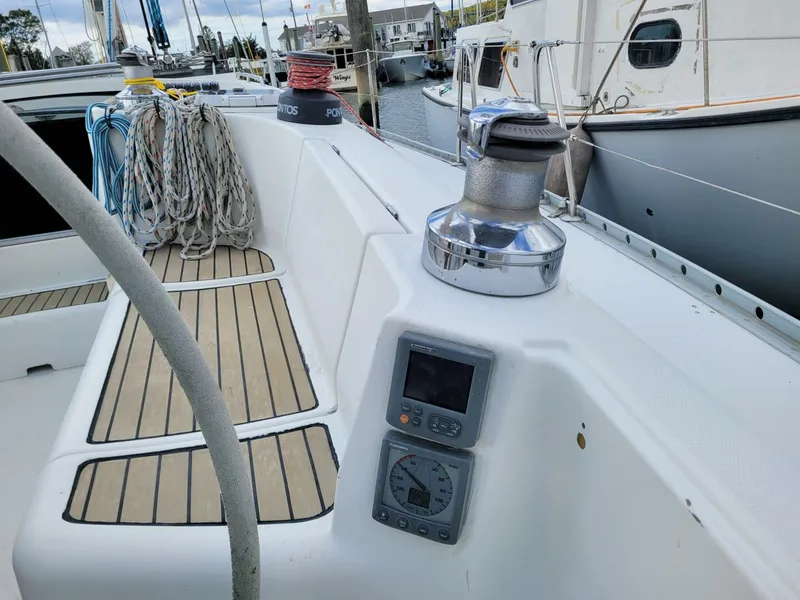 Slide: The Image of Beneteau 42s7 1996 - 9
