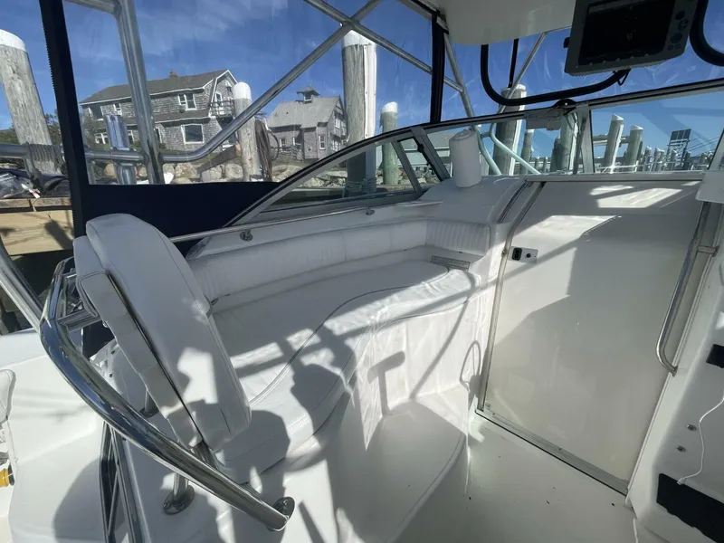 Slide: The Image of Boston Whaler 285 Conquest 2001 - 11
