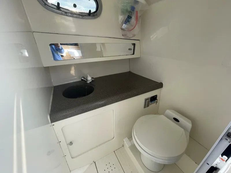 Slide: The Image of Boston Whaler 285 Conquest 2001 - 16
