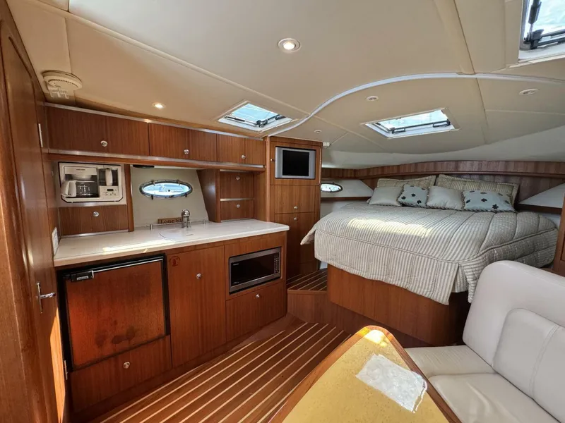 Slide: The Image of Tiara 3200 Open 2005 - 35