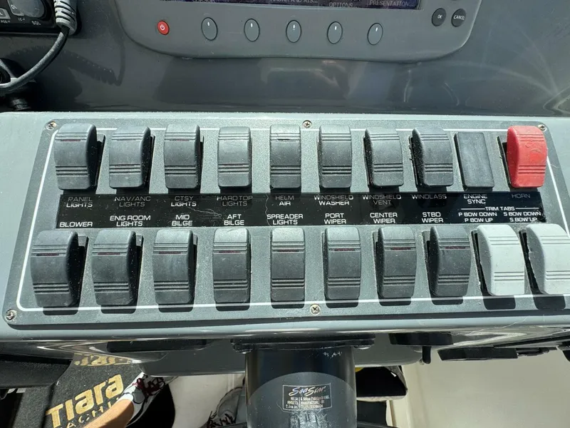 Slide: The Image of Tiara 3200 Open 2005 - 49