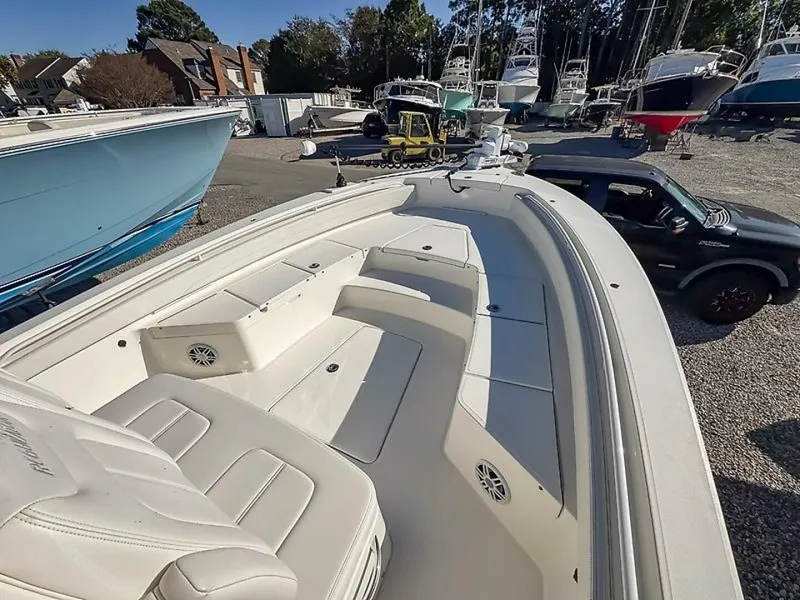 Slide: The Image of Regulator Marine 26 XO 2023 - 5
