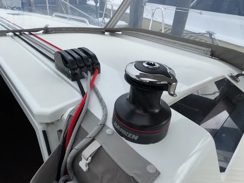 Slide: The Image of Beneteau Oceanis 40.1 2022 - 17
