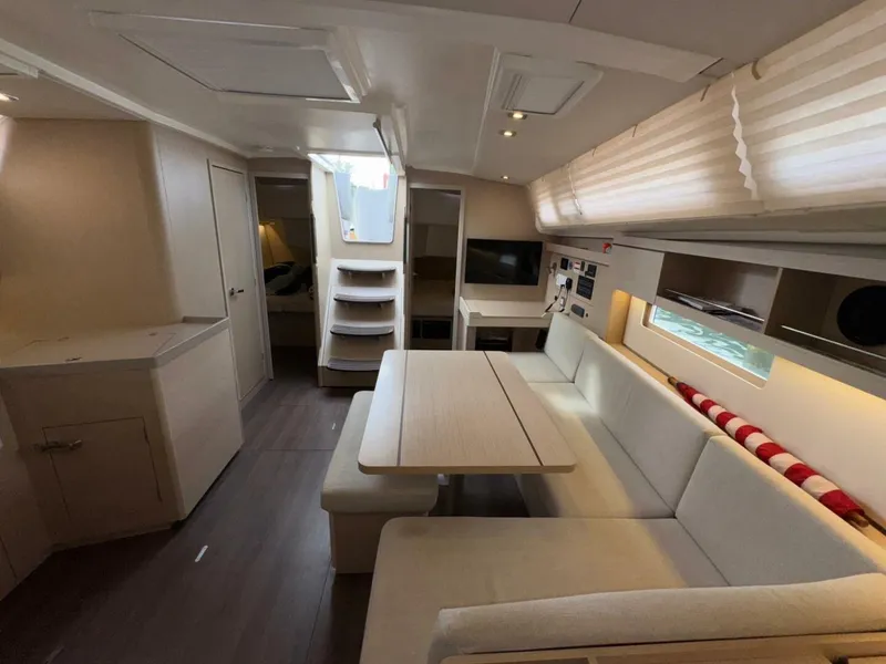 Slide: The Image of Beneteau Oceanis 40.1 2022 - 29