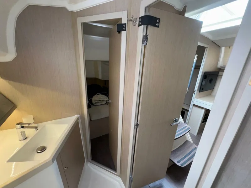 Slide: The Image of Beneteau Oceanis 40.1 2022 - 46