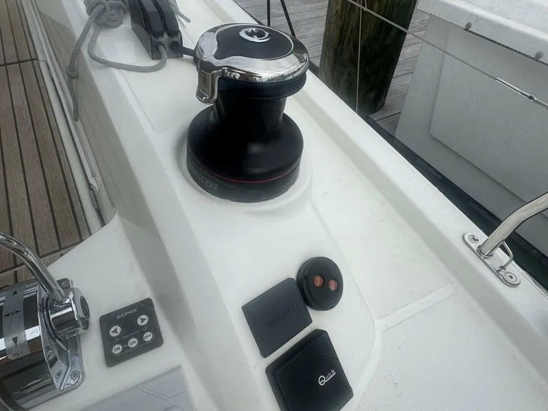 Slide: The Image of Beneteau Oceanis 40.1 2022 - 6