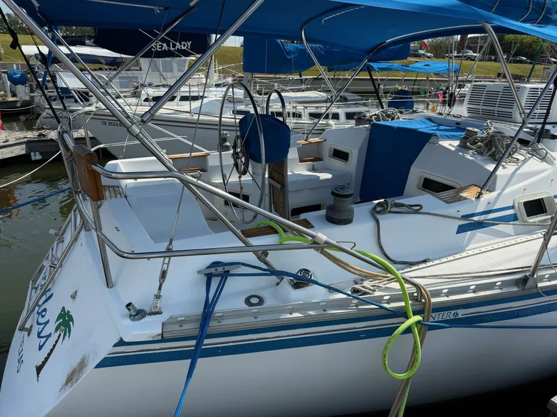 Slide: The Image of Hunter 1986 - 13