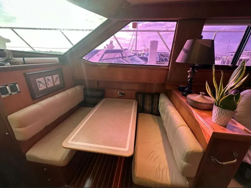 Slide: The Image of Hatteras 48 Cockpit Motor Yacht 1994 - 12