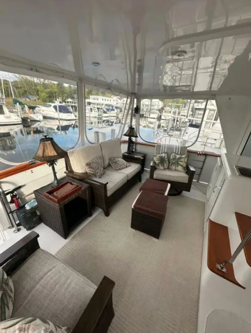 Slide: The Image of Hatteras 48 Cockpit Motor Yacht 1994 - 7