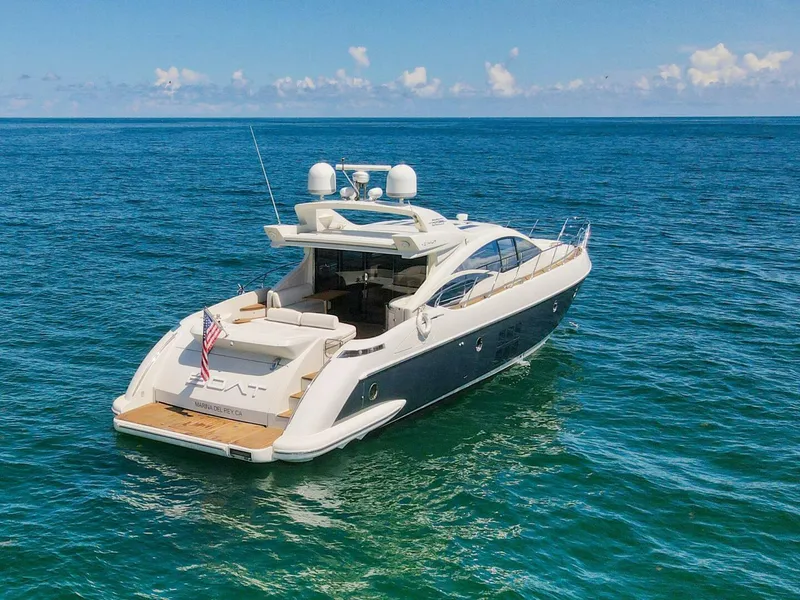 Slide: The Image of Azimut 68S 2011 - 26