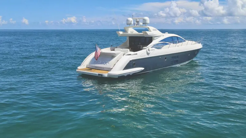 Slide: The Image of Azimut 68S 2011 - 3